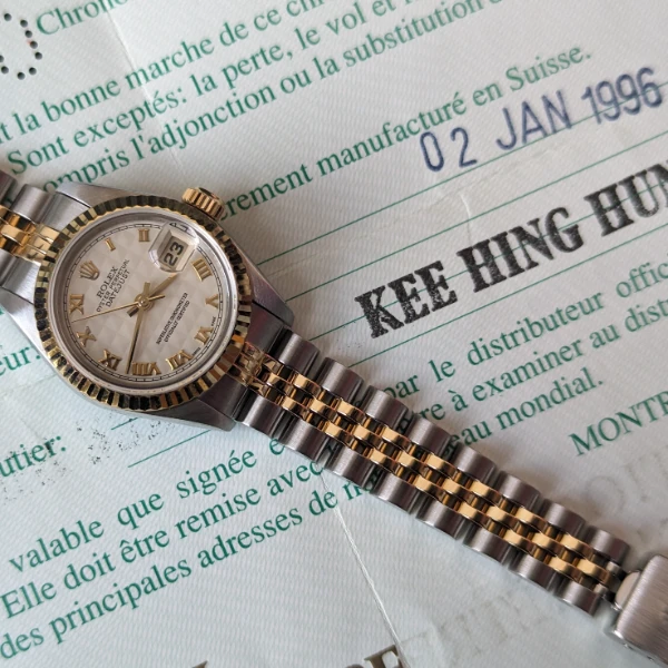 Ivory Pyramid dial DateJust 26mm dial