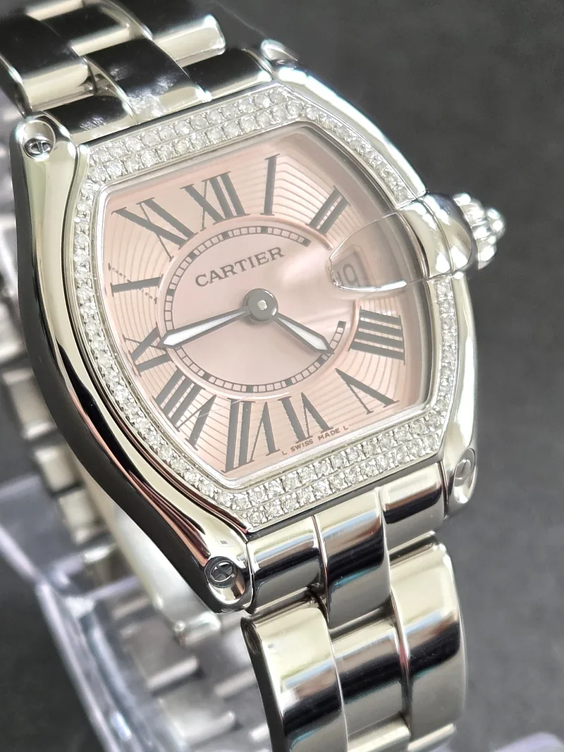 Pre-owned Cartier Roadster ref. 2675 Circa 2000, Pink dial with luminous hands and black Roman numeral markers