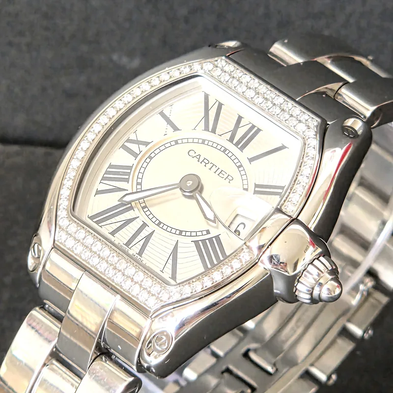 Cartier Roadster ref. 2675, steel dial with luminous hands and black roman numeral markers - front view