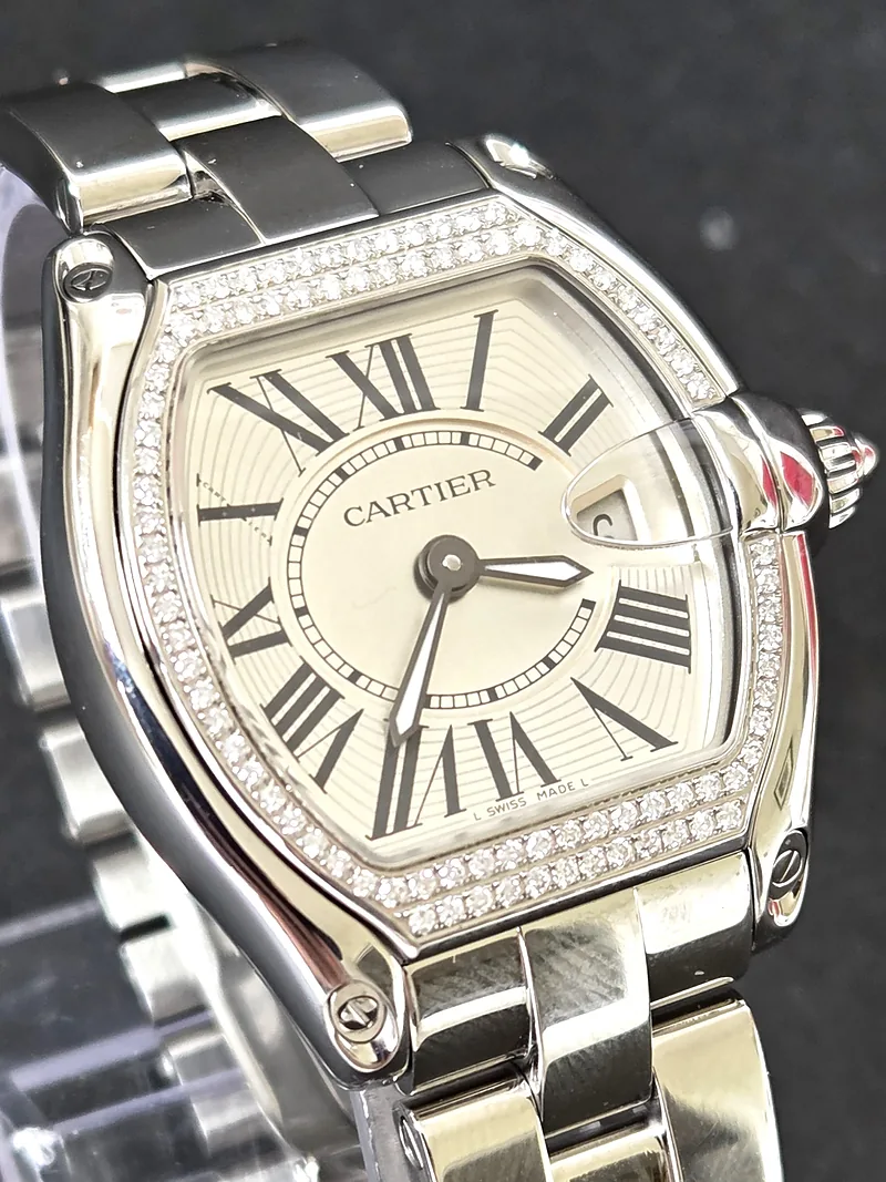Pre-owned Cartier Roadster ref. 2675 Circa 2000, Steel dial with luminous hands and black Roman numeral markers