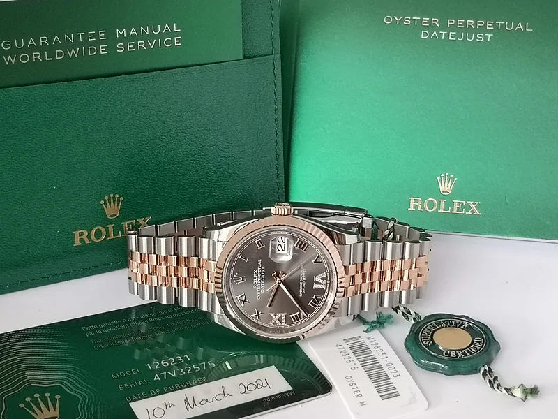 ROLEX DATEJUST 36MM ref. 126231, rhodium diamond dial - clasp