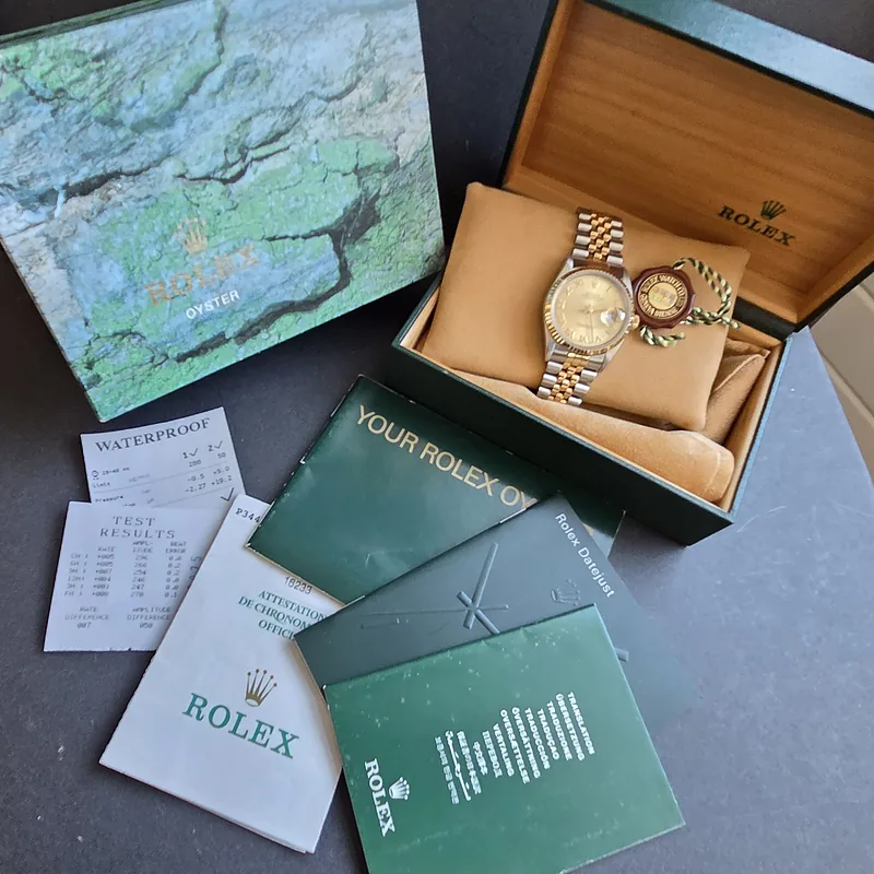 Rolex DateJust 36mm ref. 16233, champagne with gold roman numerals - crown and case