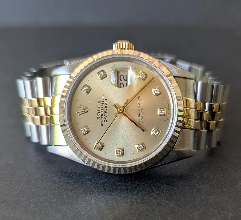 Rolex DateJust 36mm ref. 16233, champagne with original diamond dial - side profile