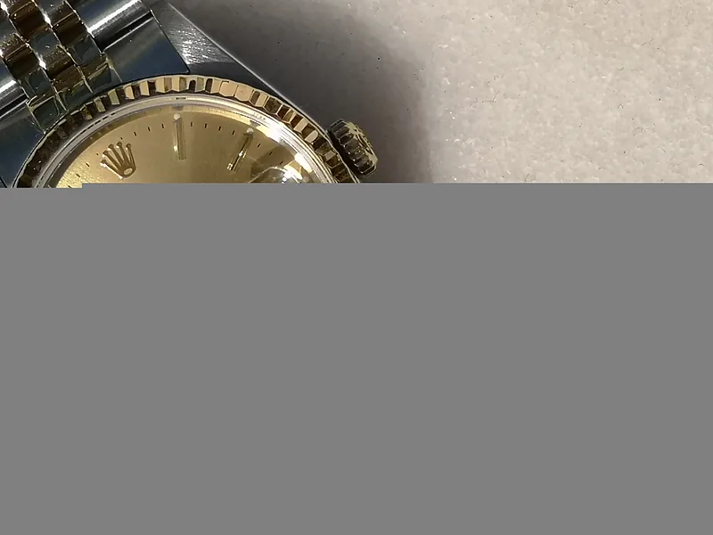 Rolex DateJust 36mm ref. 16233, champagne with gold baton hour markers - additional view