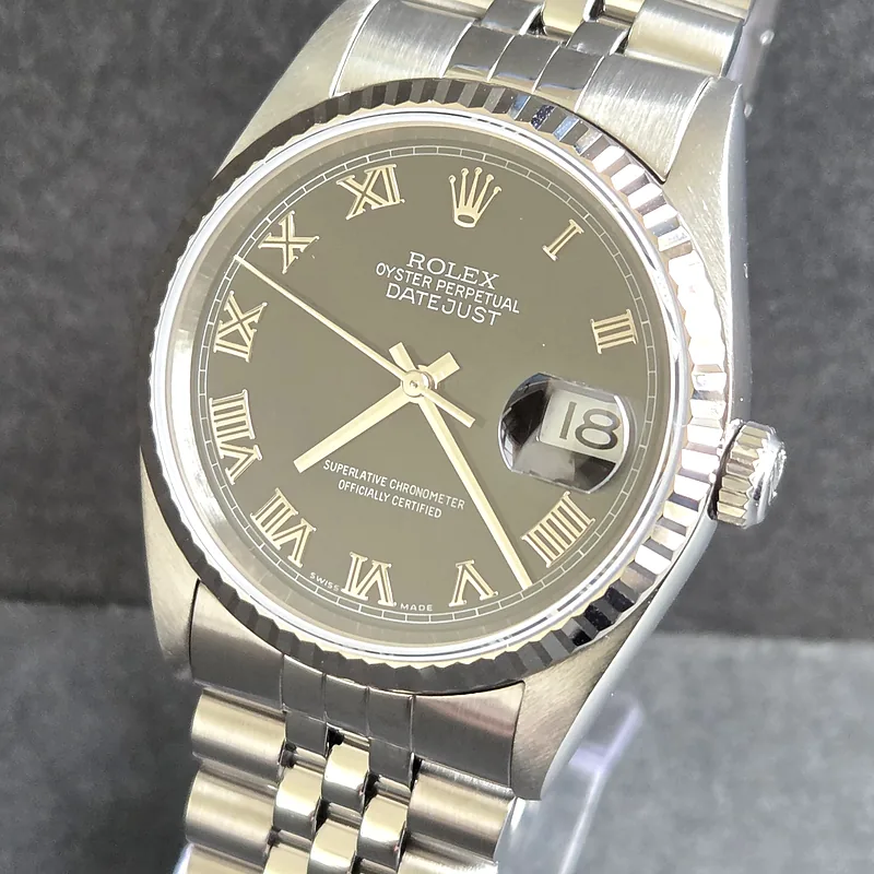 Rolex DateJust 36mm ref. 16234, black with roman numeral hour markers - bracelet
