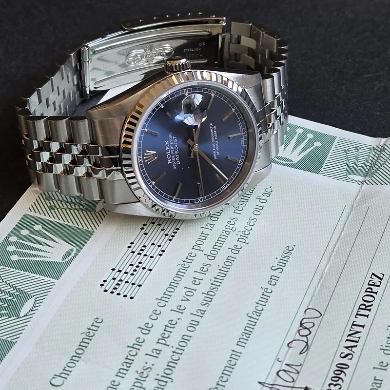 Rolex DateJust 36mm ref. 16234, blue with baton hour markers - dial close-up