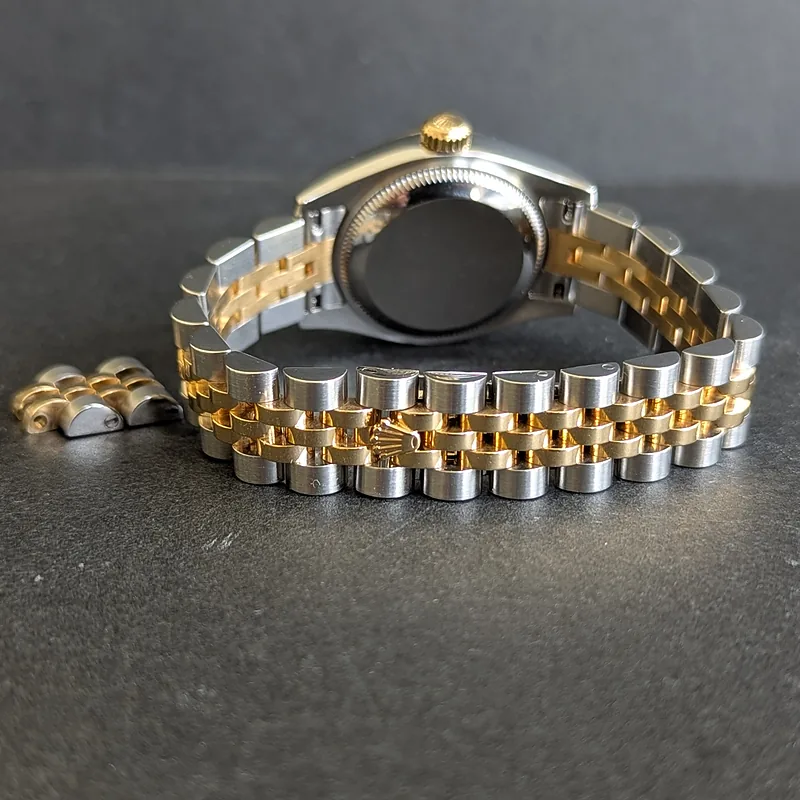 Rolex DateJust 26mm ref. 179173, original diamond dot dial - side profile