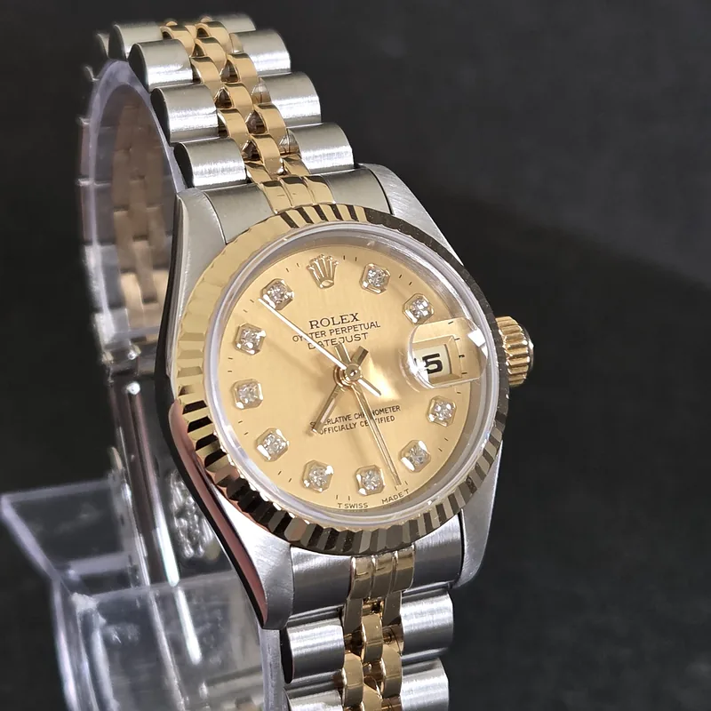 Rolex DateJust 26mm ref. 69173, factory champagne diamond dot dial - crown and case