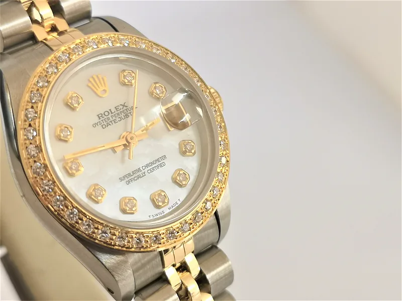 Rolex DateJust 26mm ref. 69173, custom mother of pearl with diamond dots - front view