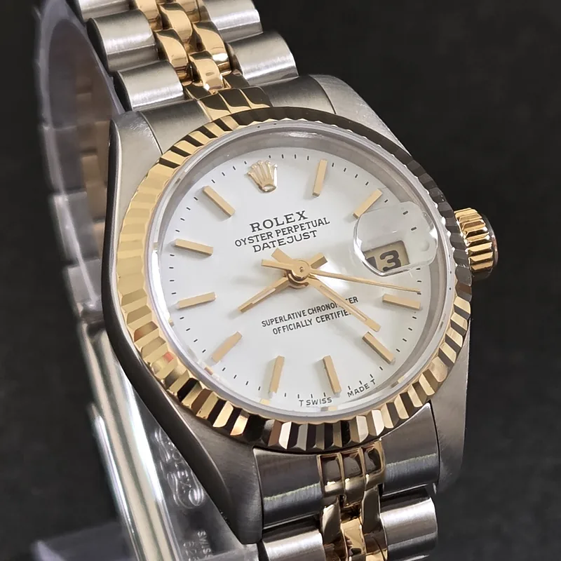 Rolex DateJust 26mm ref. 69173, white with gold batons - dial close-up