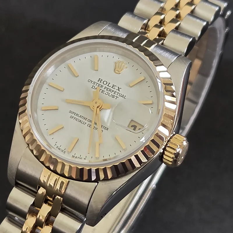 Rolex DateJust 26mm ref. 69173, white with gold batons - side profile