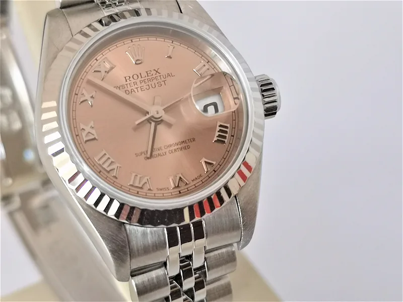 Rolex DateJust 26mm ref. 69174, pink with roman numerals - front view