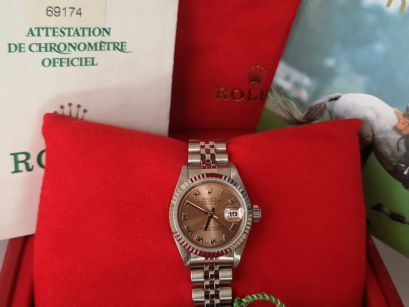 Rolex DateJust 26mm ref. 69174, pink with roman numerals - clasp