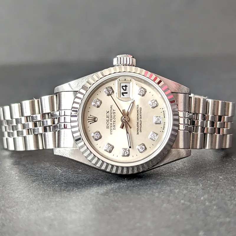 Rolex DateJust 26mm ref. 69174, original factory diamond dial - front view