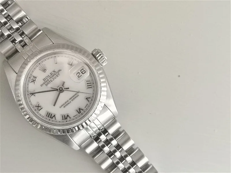 Rolex DateJust 26mm ref. 79174, white with roman numerals - bracelet