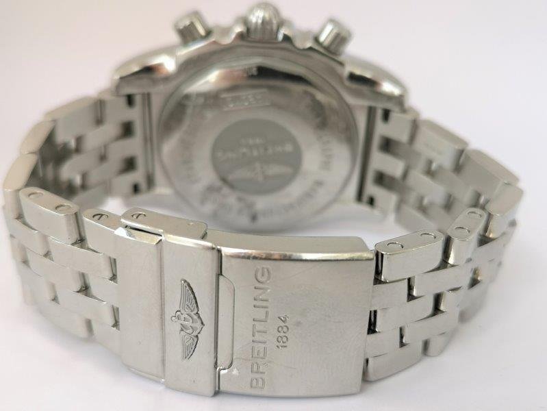 Breitling Chronomat44 ref. AB0110, grey - clasp