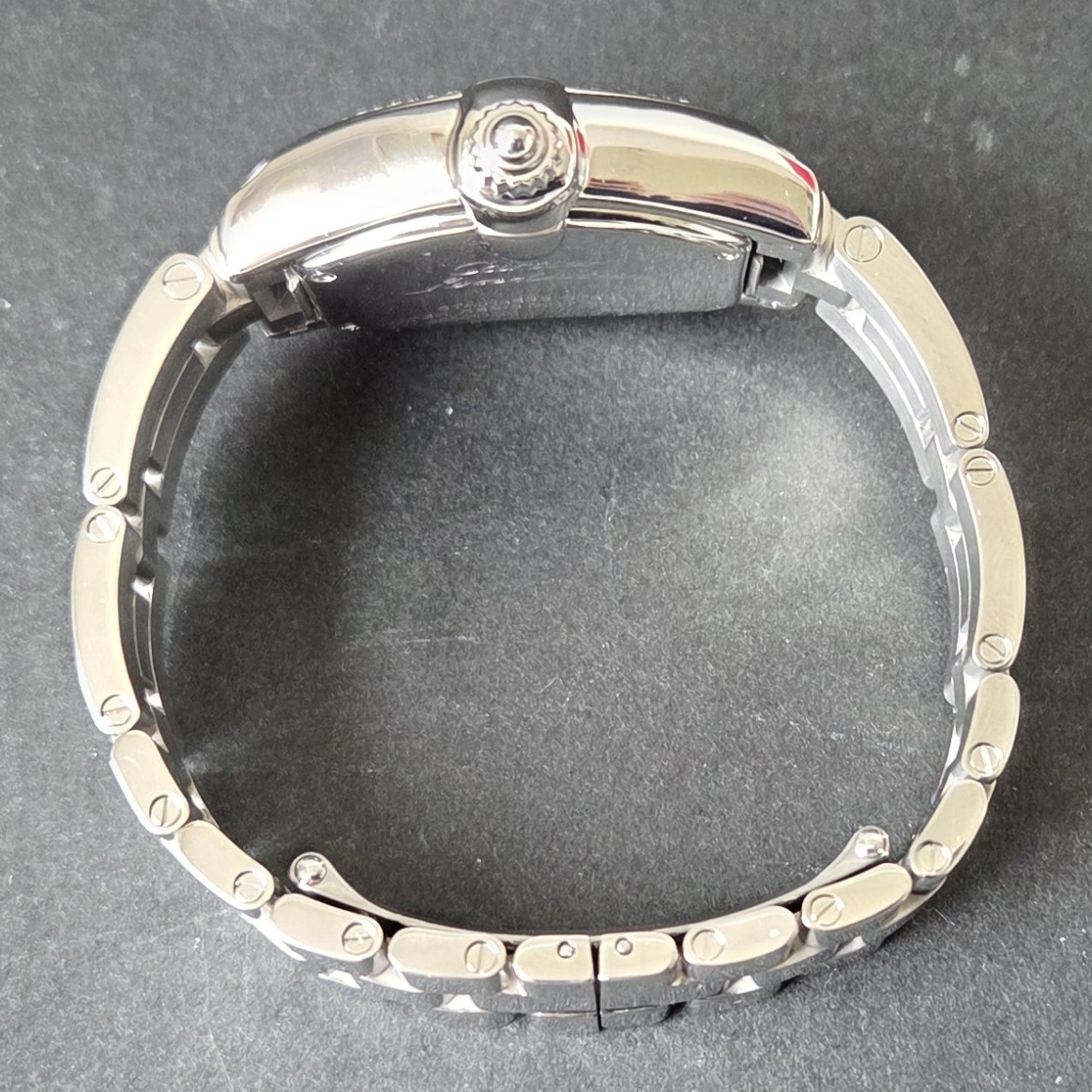 Cartier Roadster with Diamonds clasp