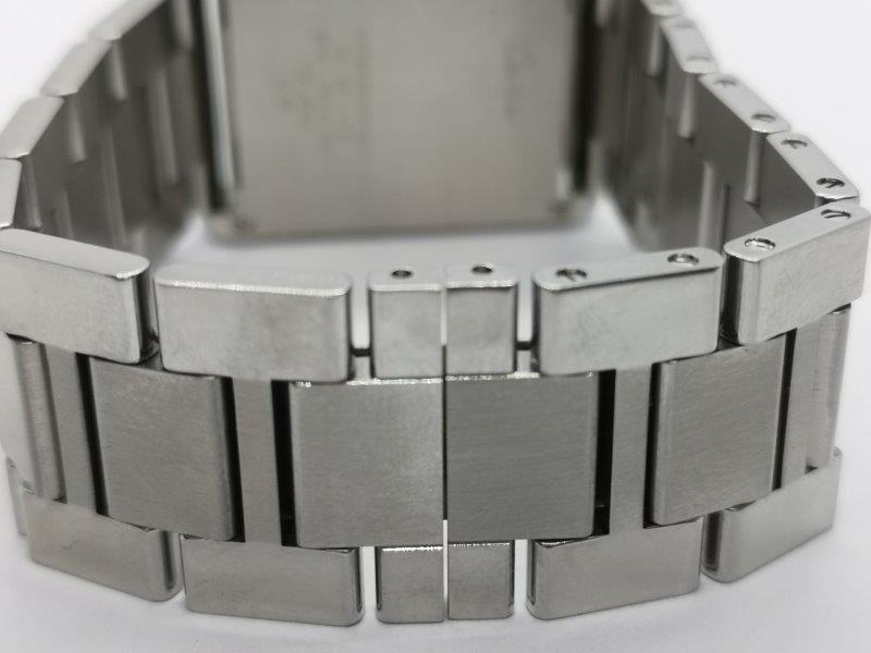Cartier Tank Solo an elegant dress watch clasp