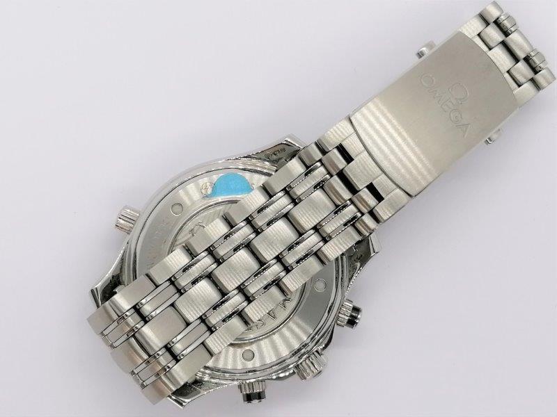 Omega Speedmaster Date with Papers