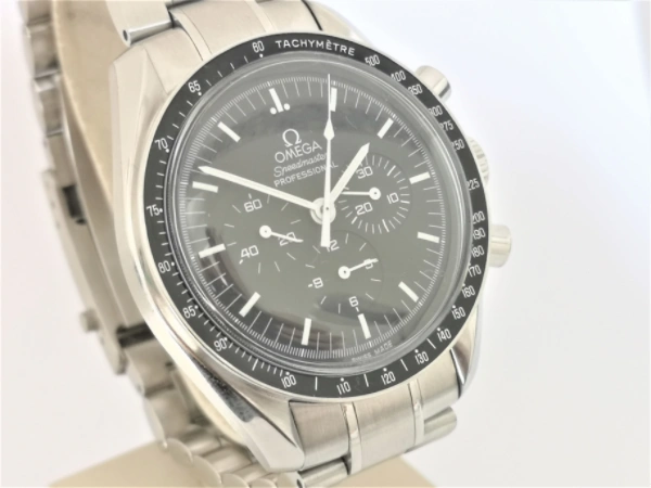 Omega Moonwatch 42mm dial