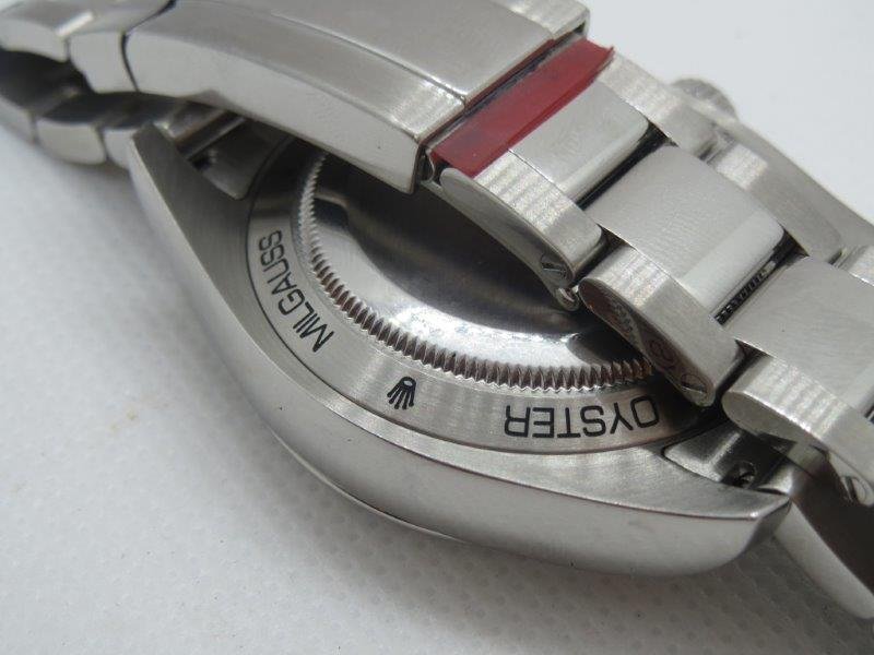 Rolex Milgauss ref. 116400, black dial - front view