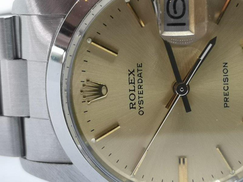 Vintage Rolex Oysterdate Precision crown