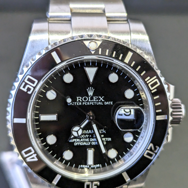 Rolex Submariner Date  side