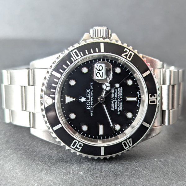 Steel Rolex Sub Date front
