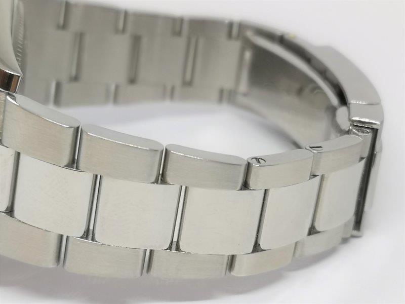 Still under manufacturers warranty crown