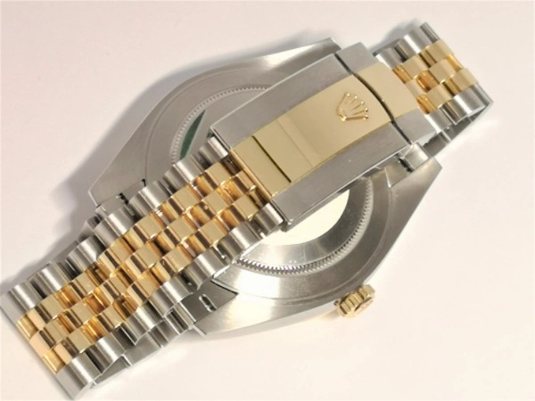 41mm Rolex DateJust side