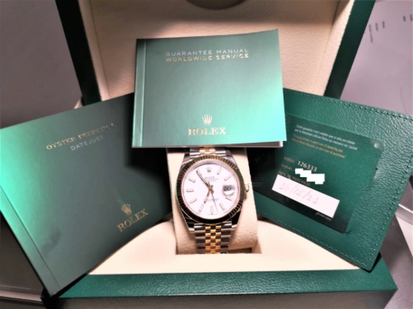 41mm Rolex DateJust crown
