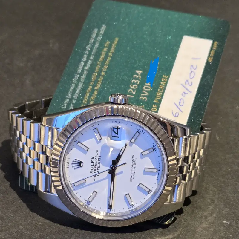 Rolex Datejust 41mm White Dial clasp