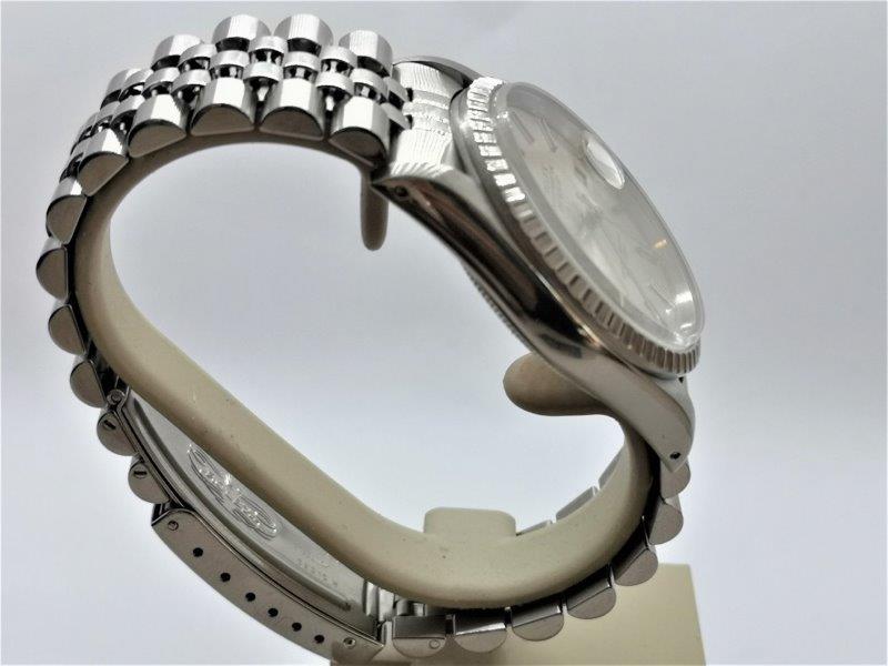 Rare variation of a 36mm DateJust with enginue turned bezel