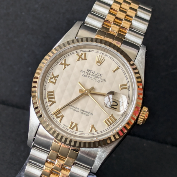 Pyramid Dial Rolex DateJust 36mm clasp