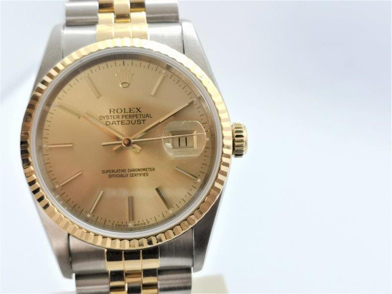 Serviced, Superb condition Classic Rolex side