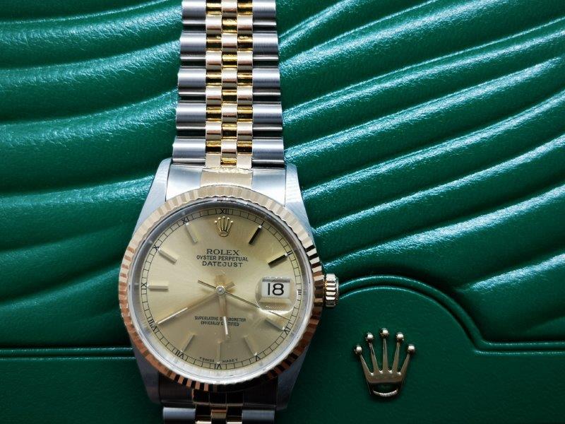 Classic bi-metal DateJust for him or her front
