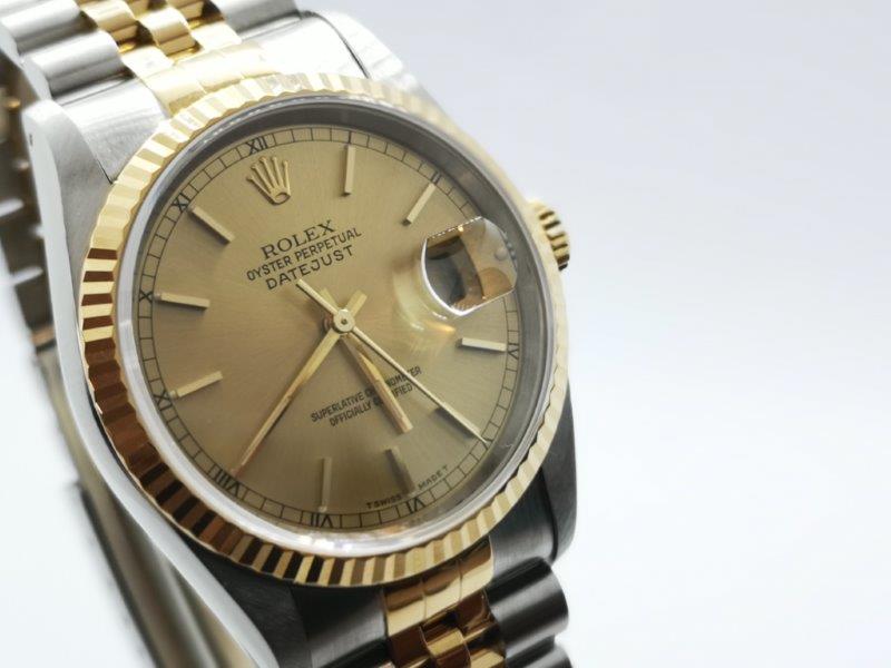 Classic bi-metal DateJust for him or her