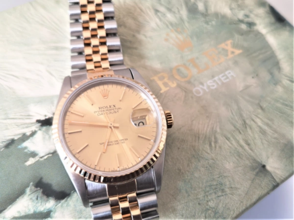 Champagne dial datejust 36mm clasp