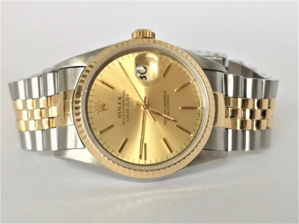 Champagne dial datejust 36mm