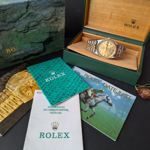 Champagne roman dial Rolex DateJust  front