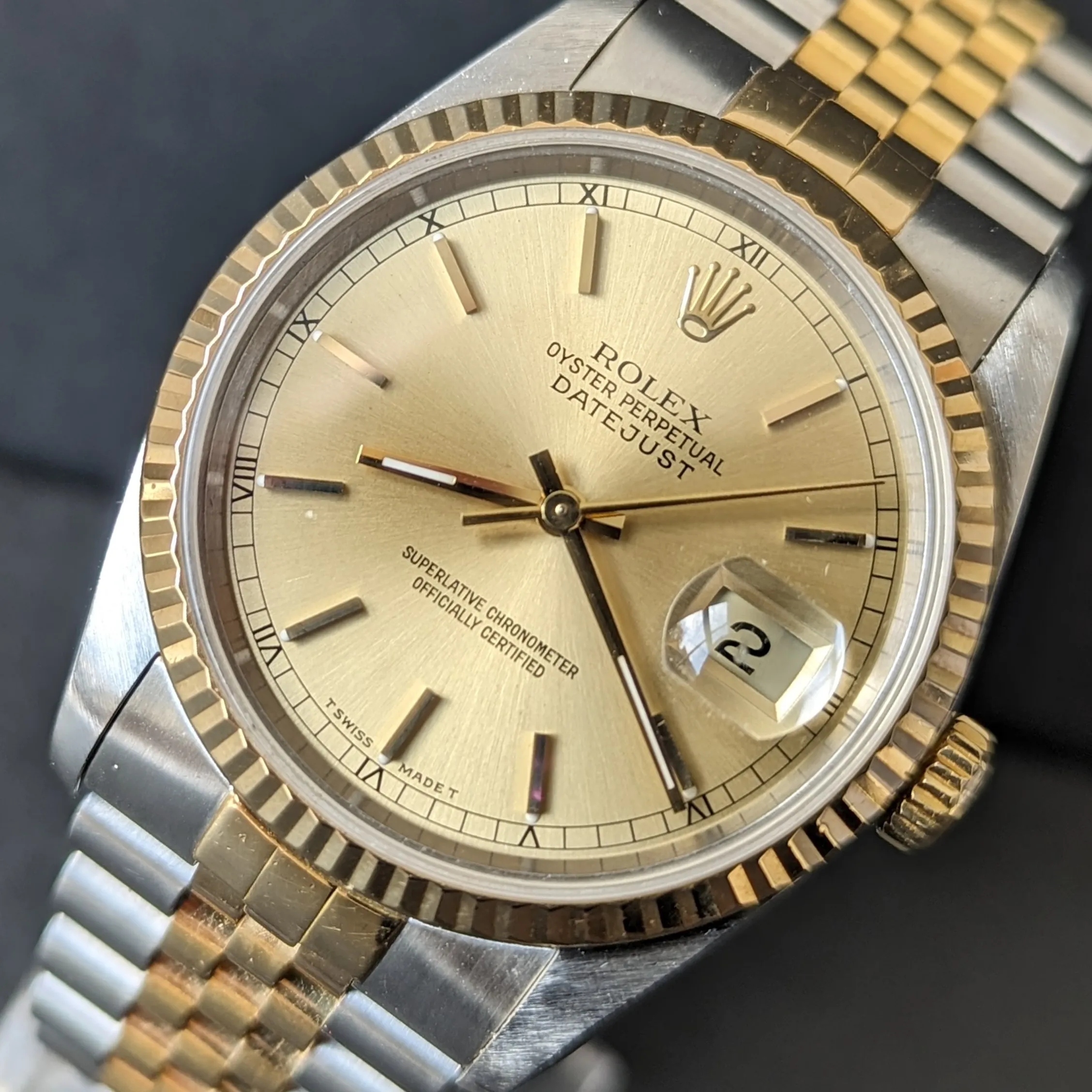Exceptional value gents Rolex side