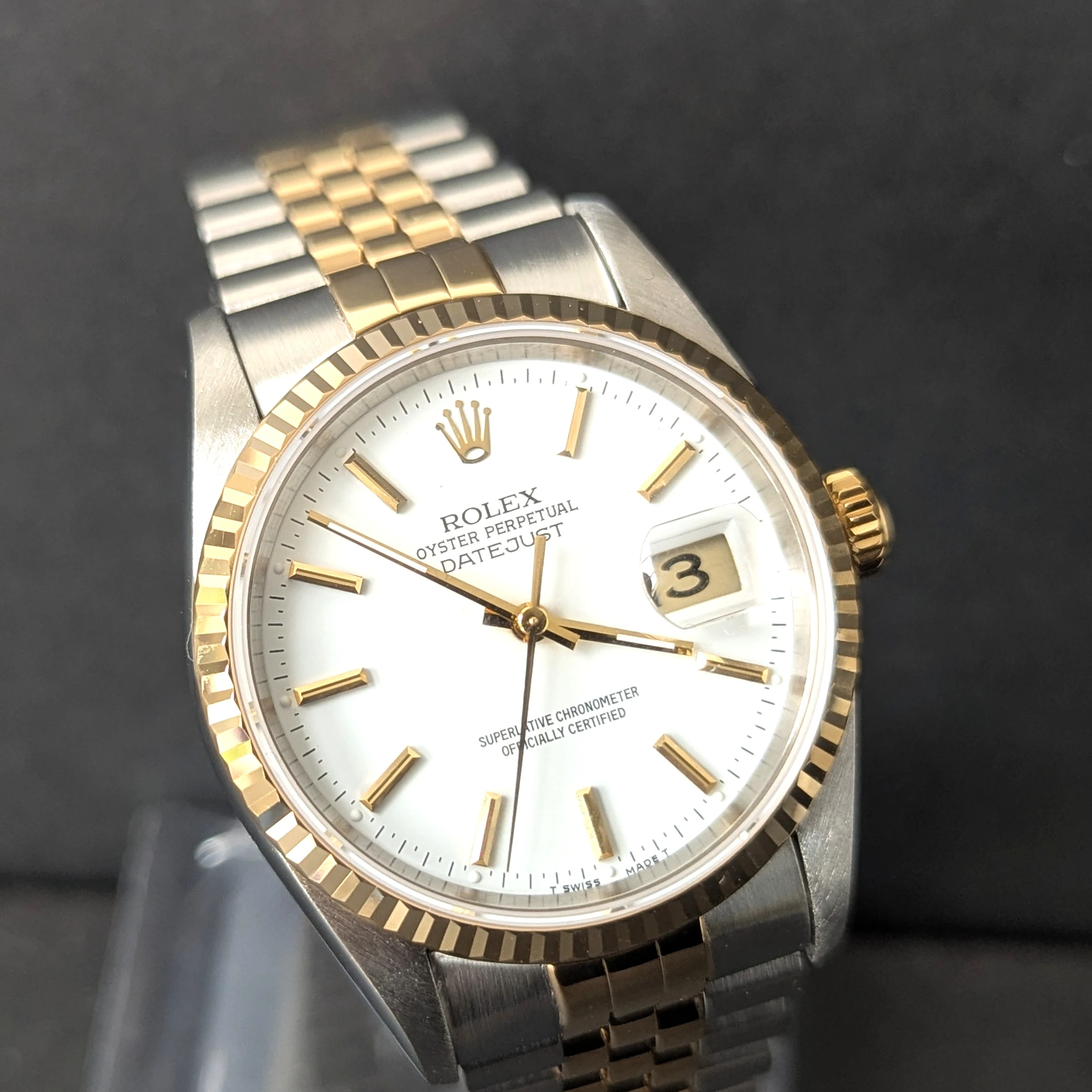 Gents white Dial DateJust 36mm crown