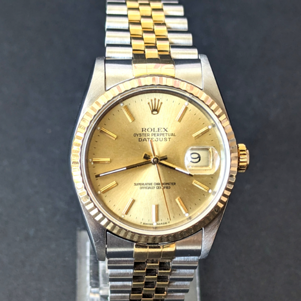 Rolex Champagne Dial DateJust 36mm   dial