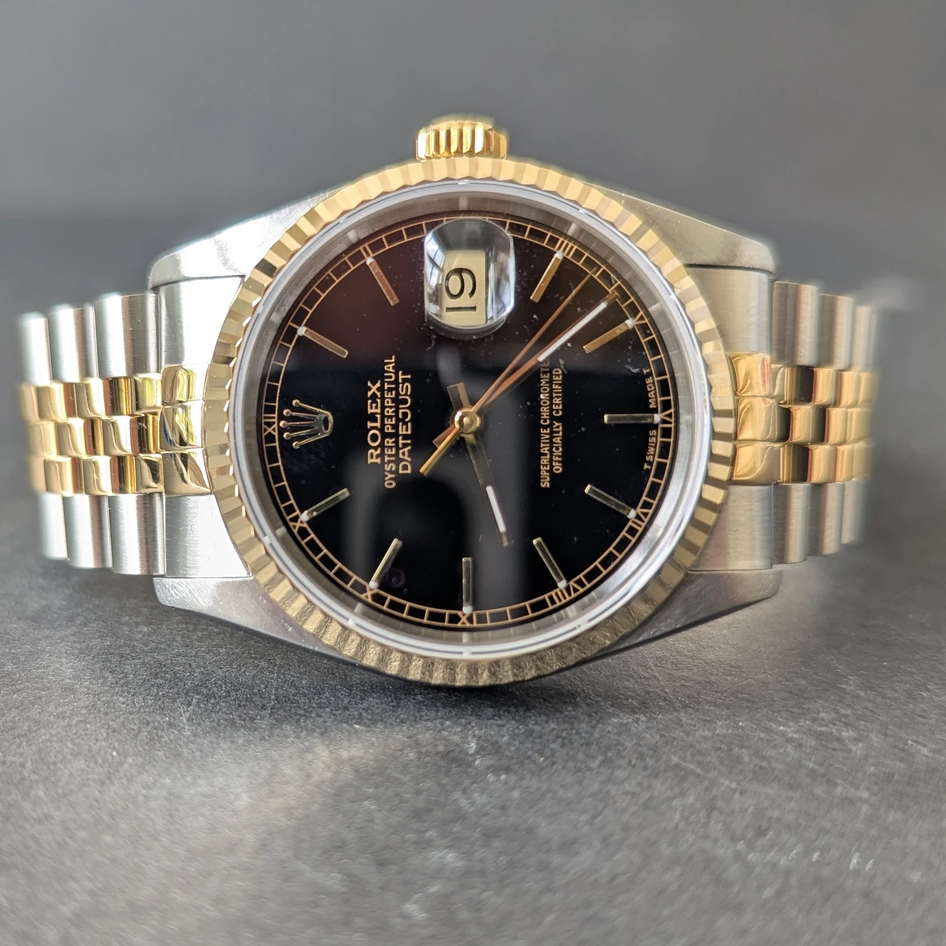 Rolex DateJust Black Dial 36mm bracelet