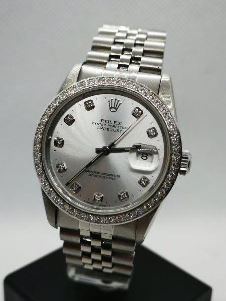 Steel Datejust benefiting from aftermarket upgrades to bezel and dial crown