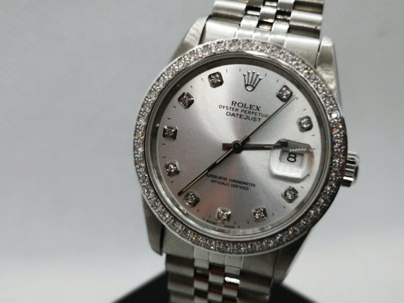 Steel Datejust benefiting from aftermarket upgrades to bezel and dial front