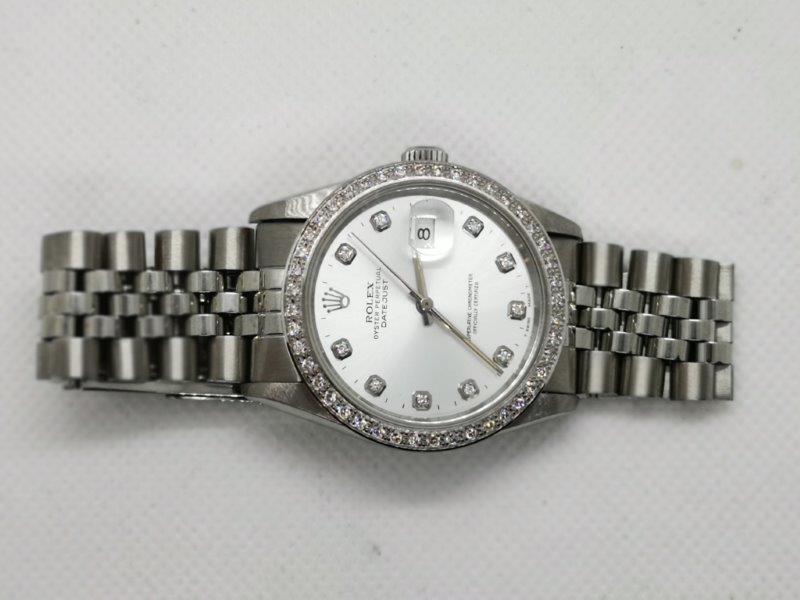 Steel Datejust benefiting from aftermarket upgrades to bezel and dial