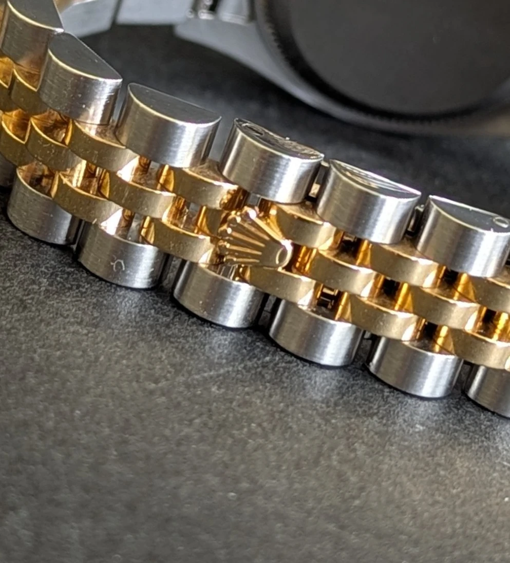 Concealed clasp lady-datejust  side