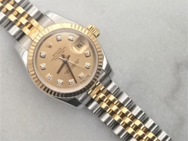 Concealed clasp lady-datejust  dial