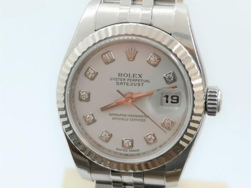 Original diamond dot dial Rolex Ladies Datejust. crown